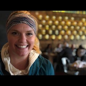 Meet your Posher, Laurel